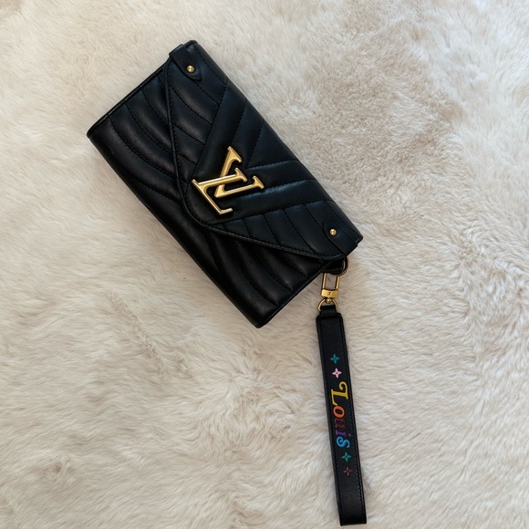 LOUIS VUITTON NEW WAVE QUILTED LONG WALLET - Picture 1 of 15